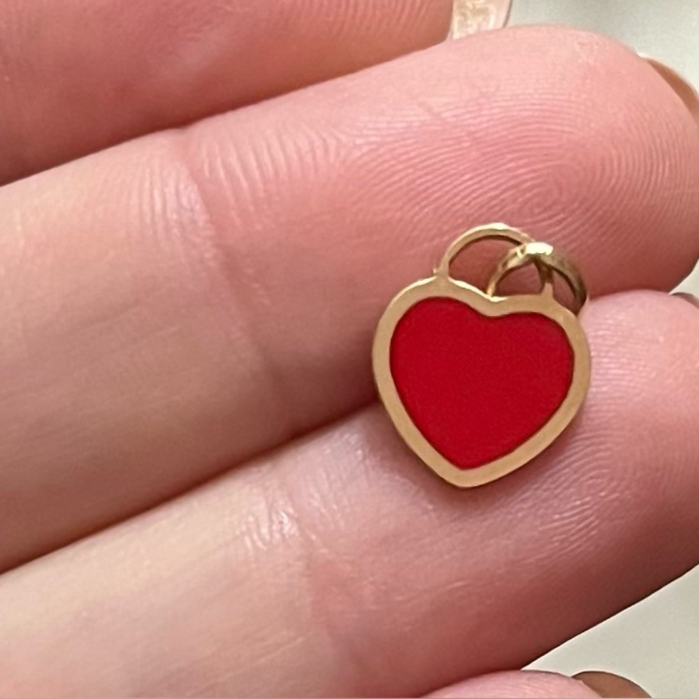 14k Gold and Red Coral Heart Pendant